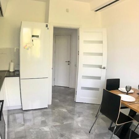 Затишні Та Просторі Апартаменти В Новобудові Ternopil Exterior foto